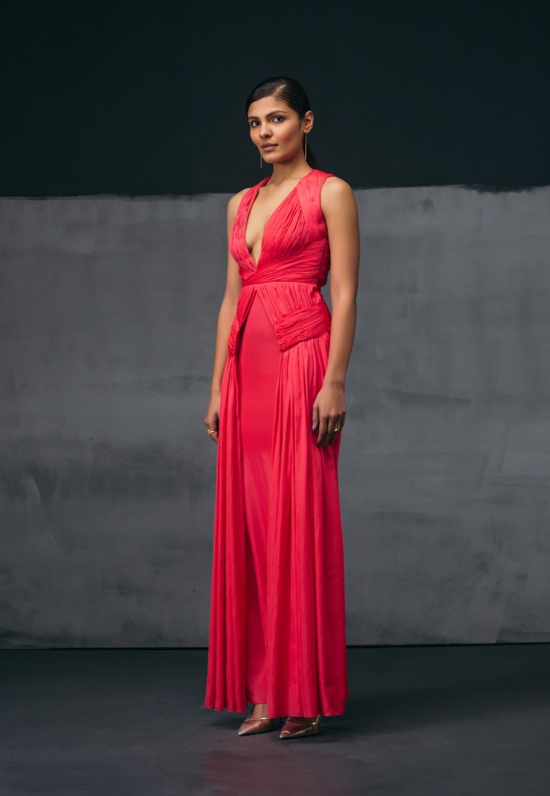RUCHED SLEEVELESS MAXI IN PINK