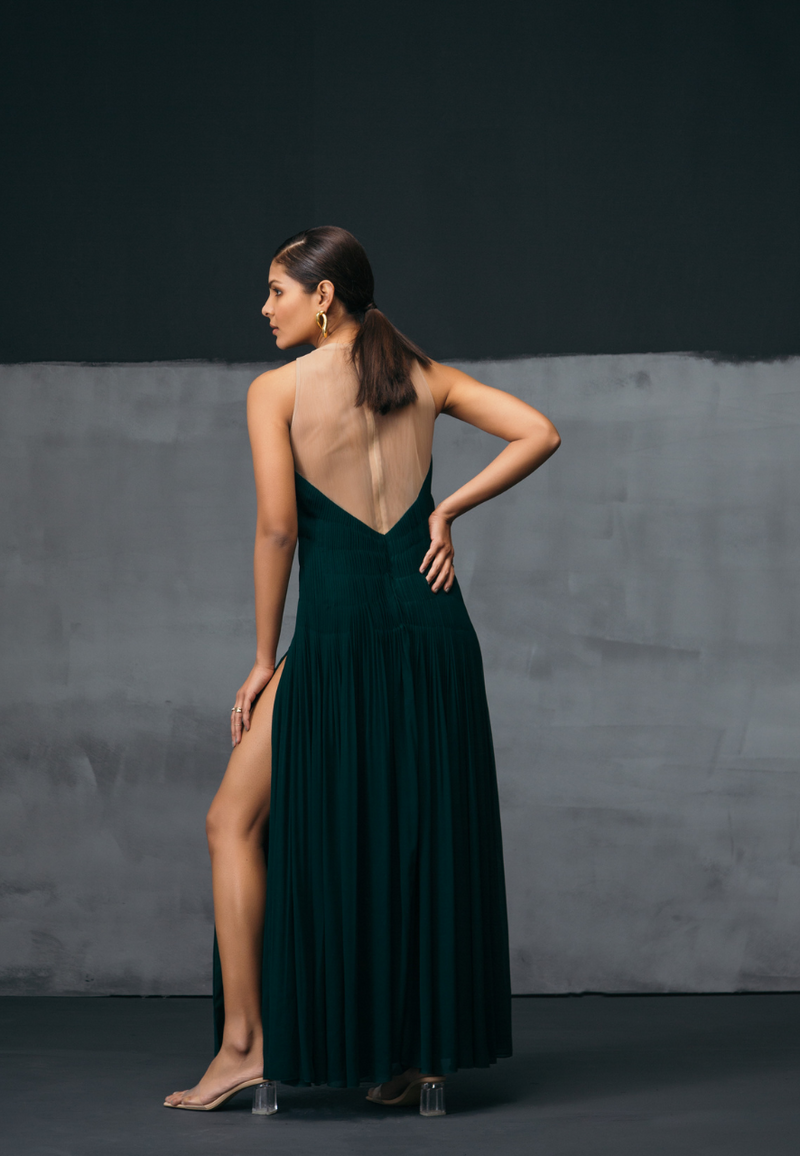 BACK-PLEATED MAXI IN GREEN