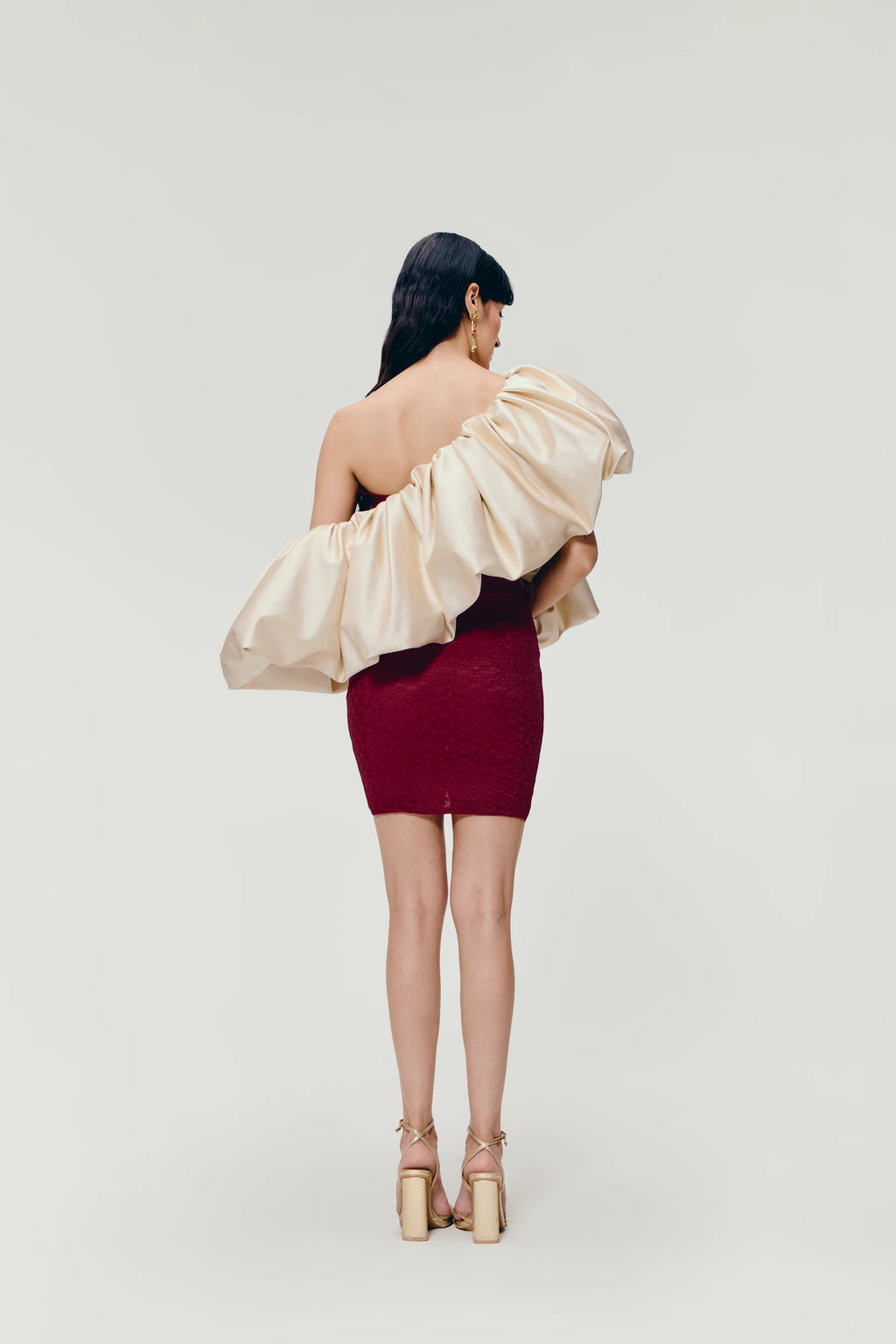 Reverie Cape in Ivory