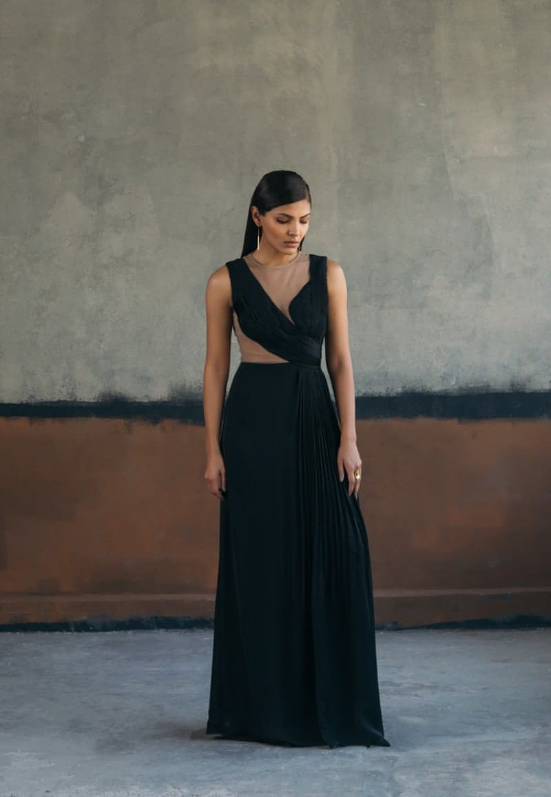 SLEEVELESS RUCHED AND PLEATED MAXI IN BLACK