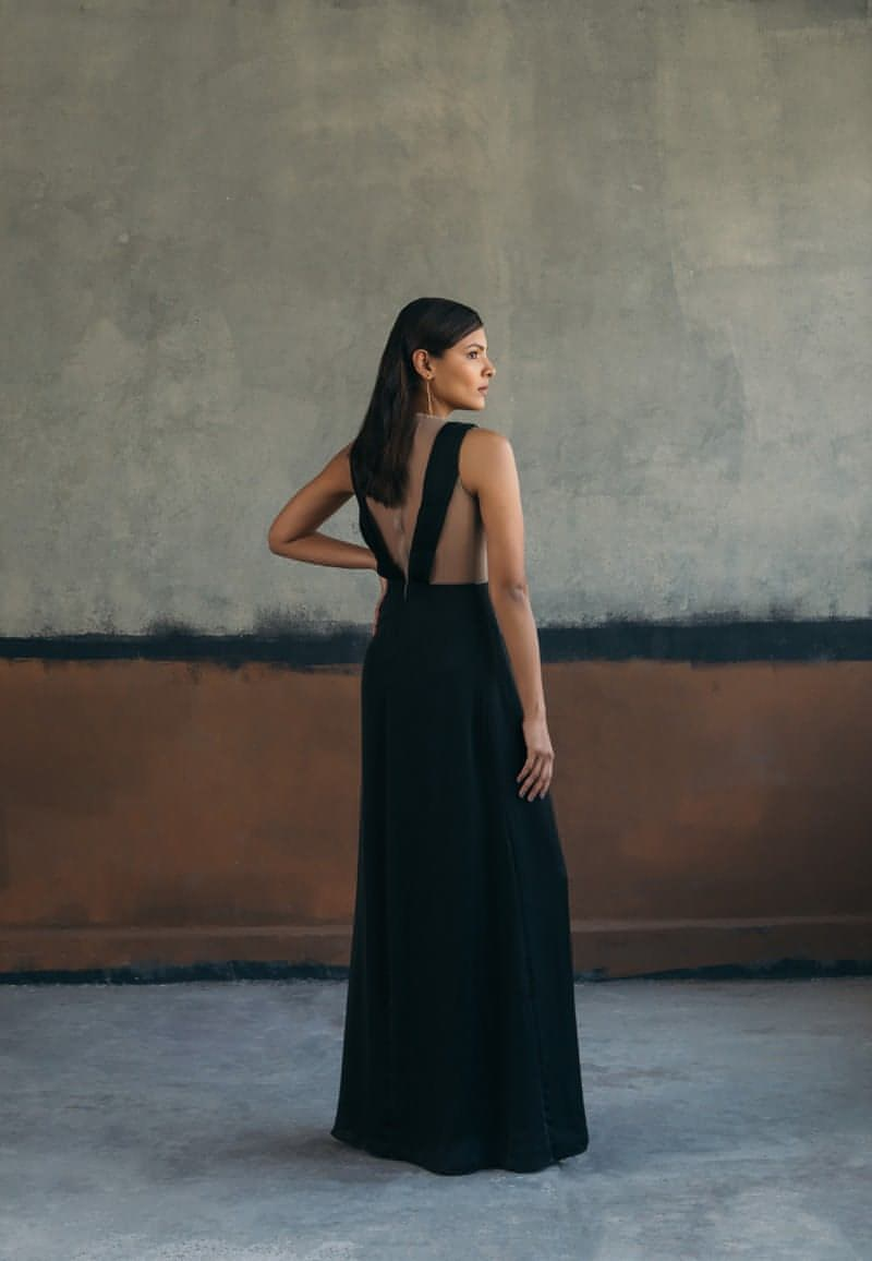 SLEEVELESS RUCHED AND PLEATED MAXI IN BLACK